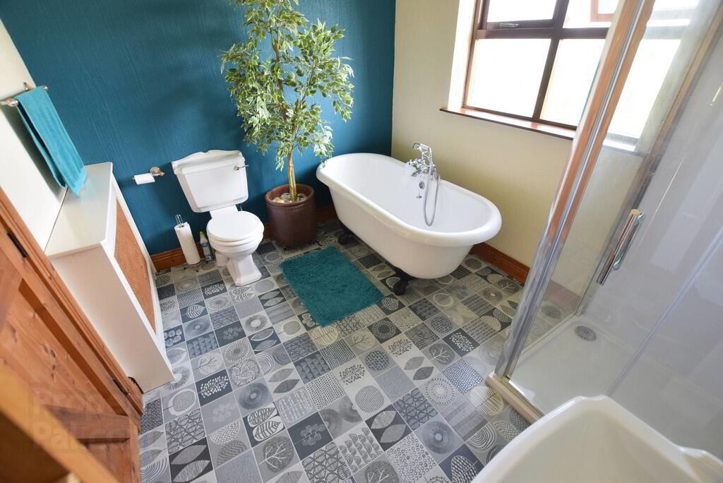 44 Glebe Road 20 of 31