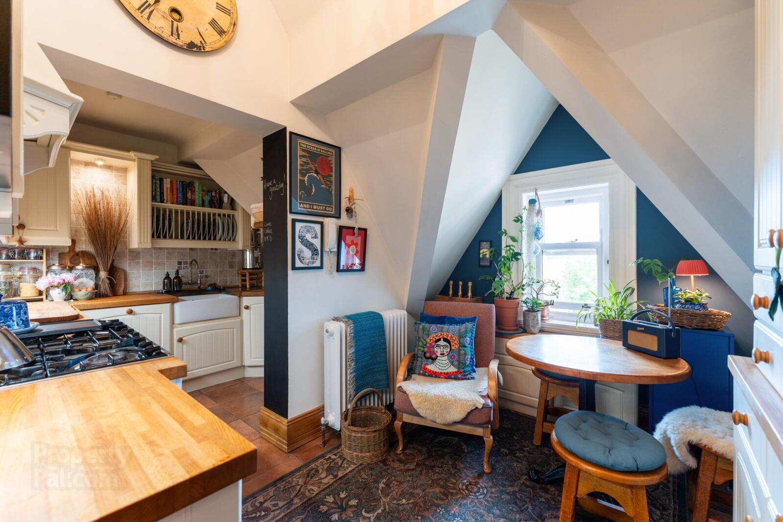 Apartment 17 Crawford House Old Windmill Road 12 of 31