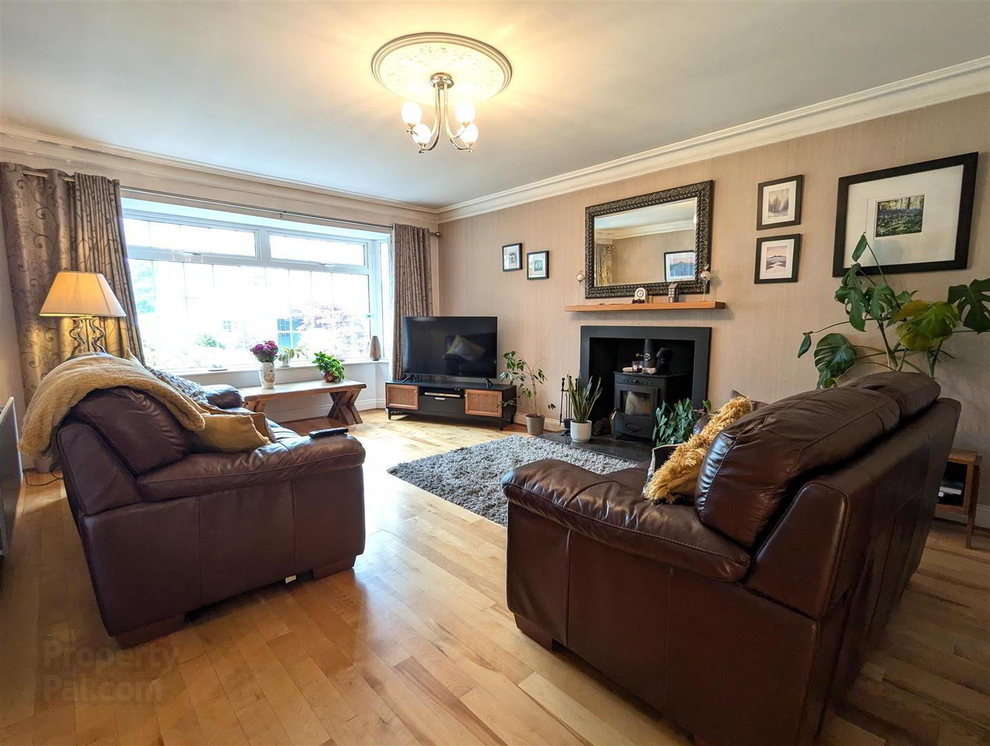 7 Meadowvale 5 of 36