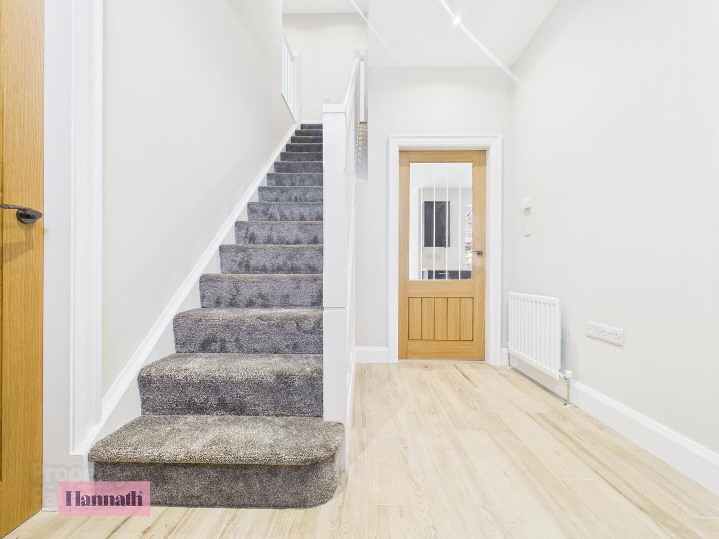 25 Bracken Road 3 of 20
