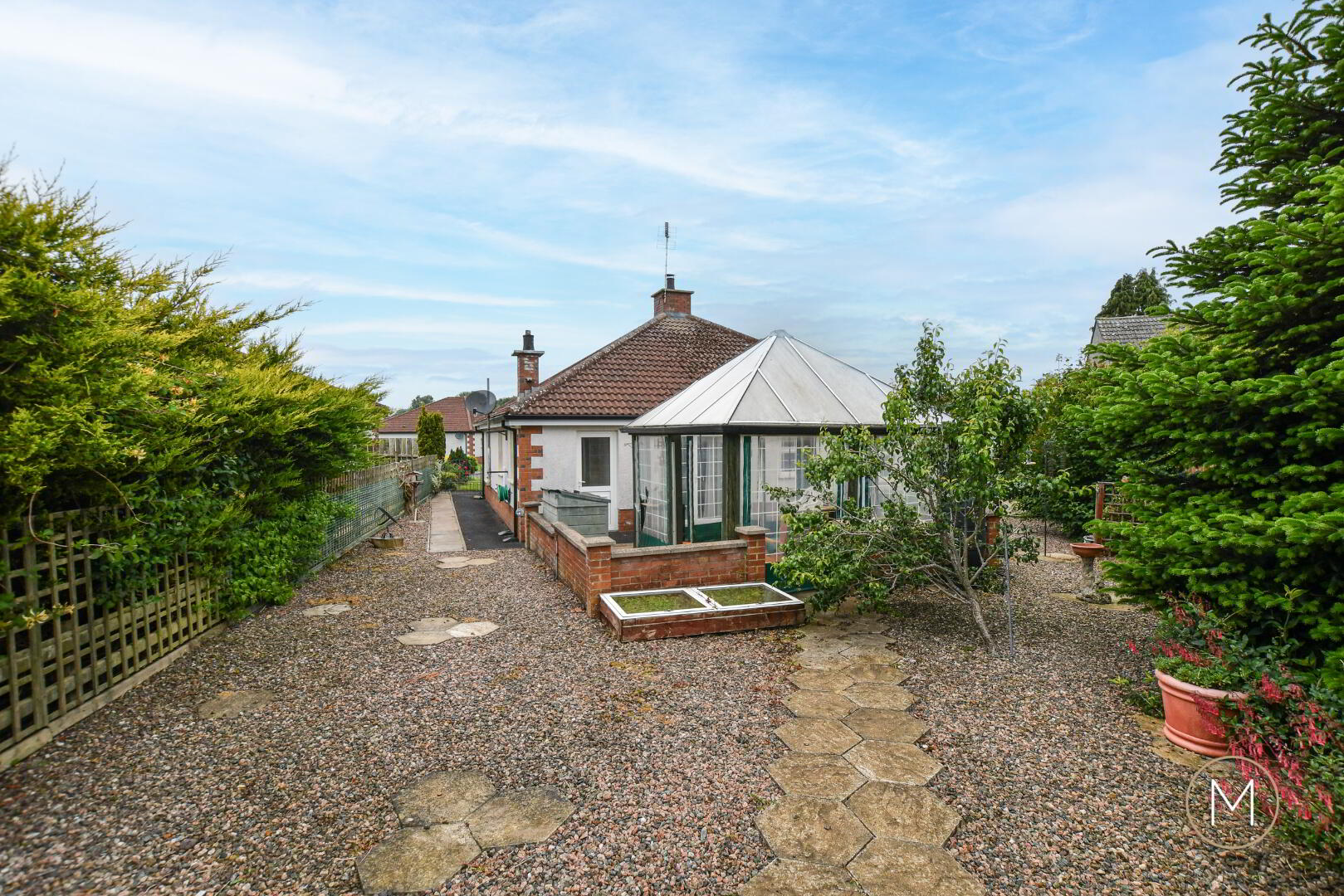 20 Ingledene 36 of 41