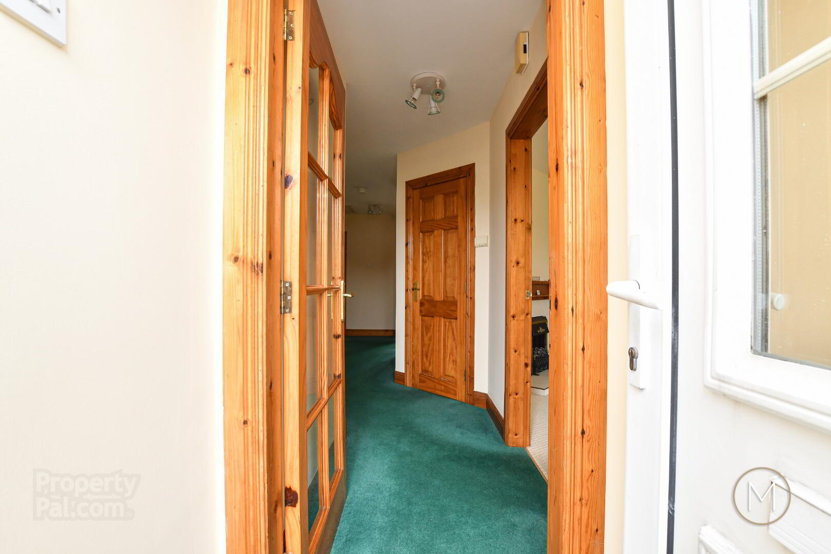20 Ingledene 5 of 41