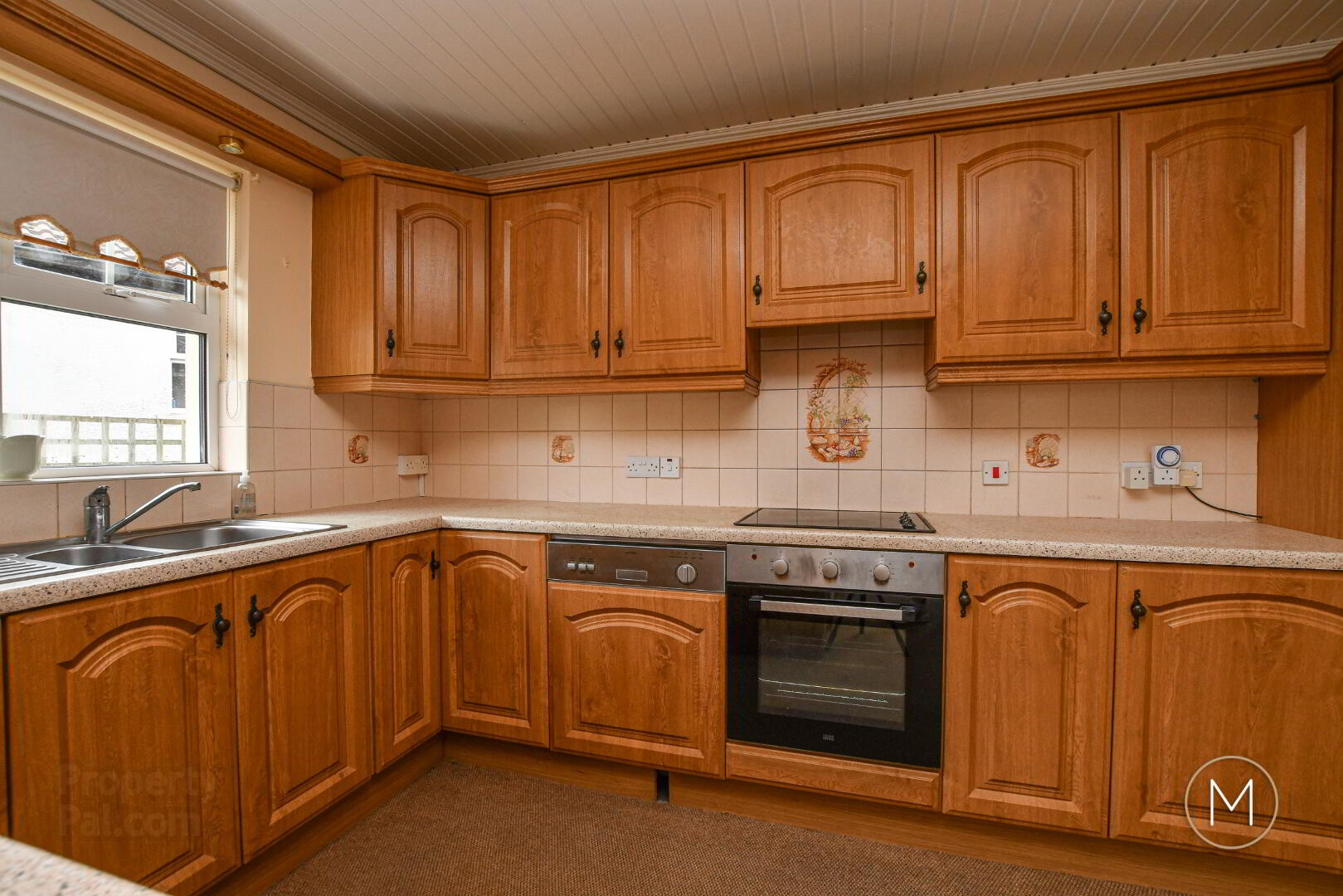 20 Ingledene 11 of 41
