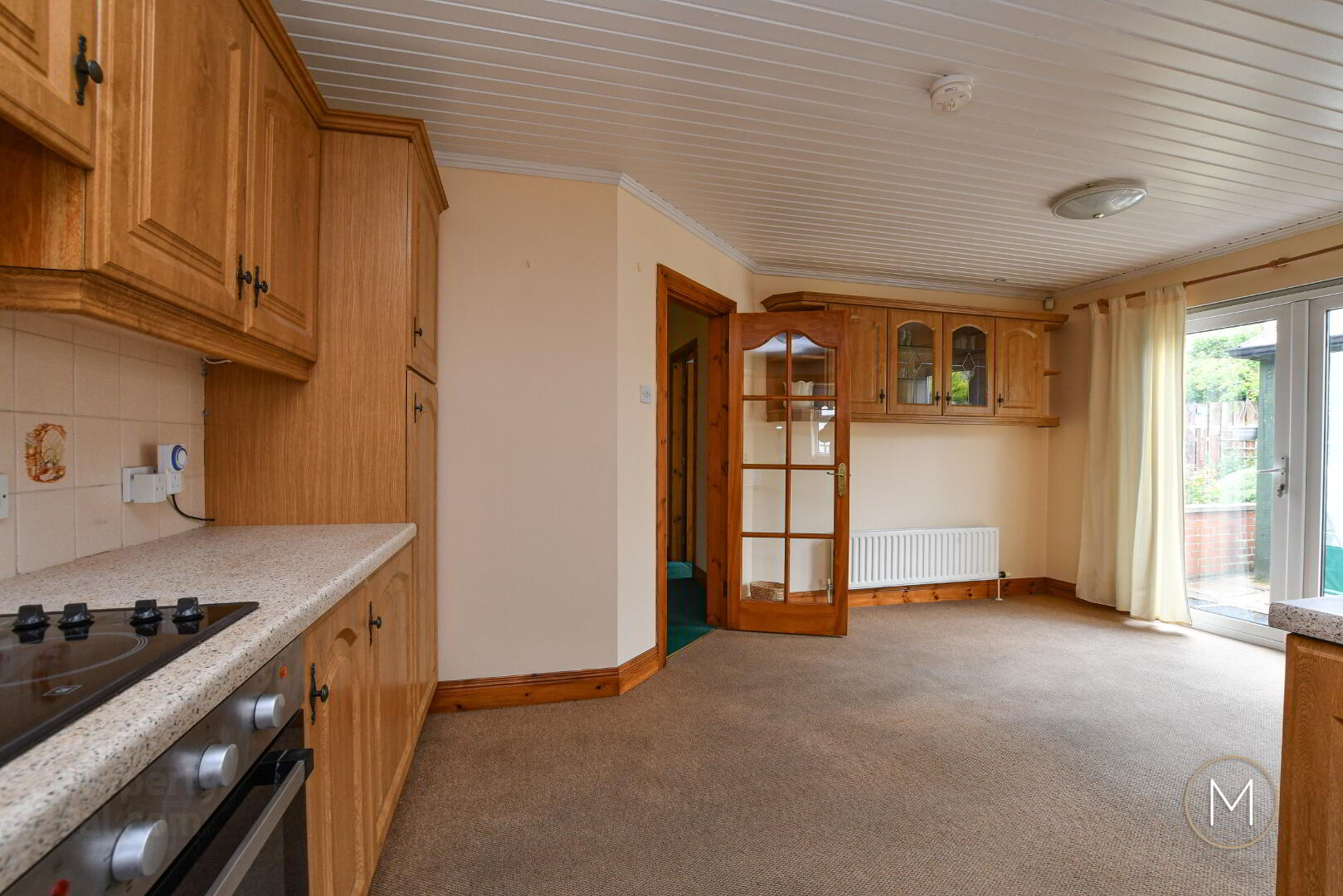 20 Ingledene 13 of 41
