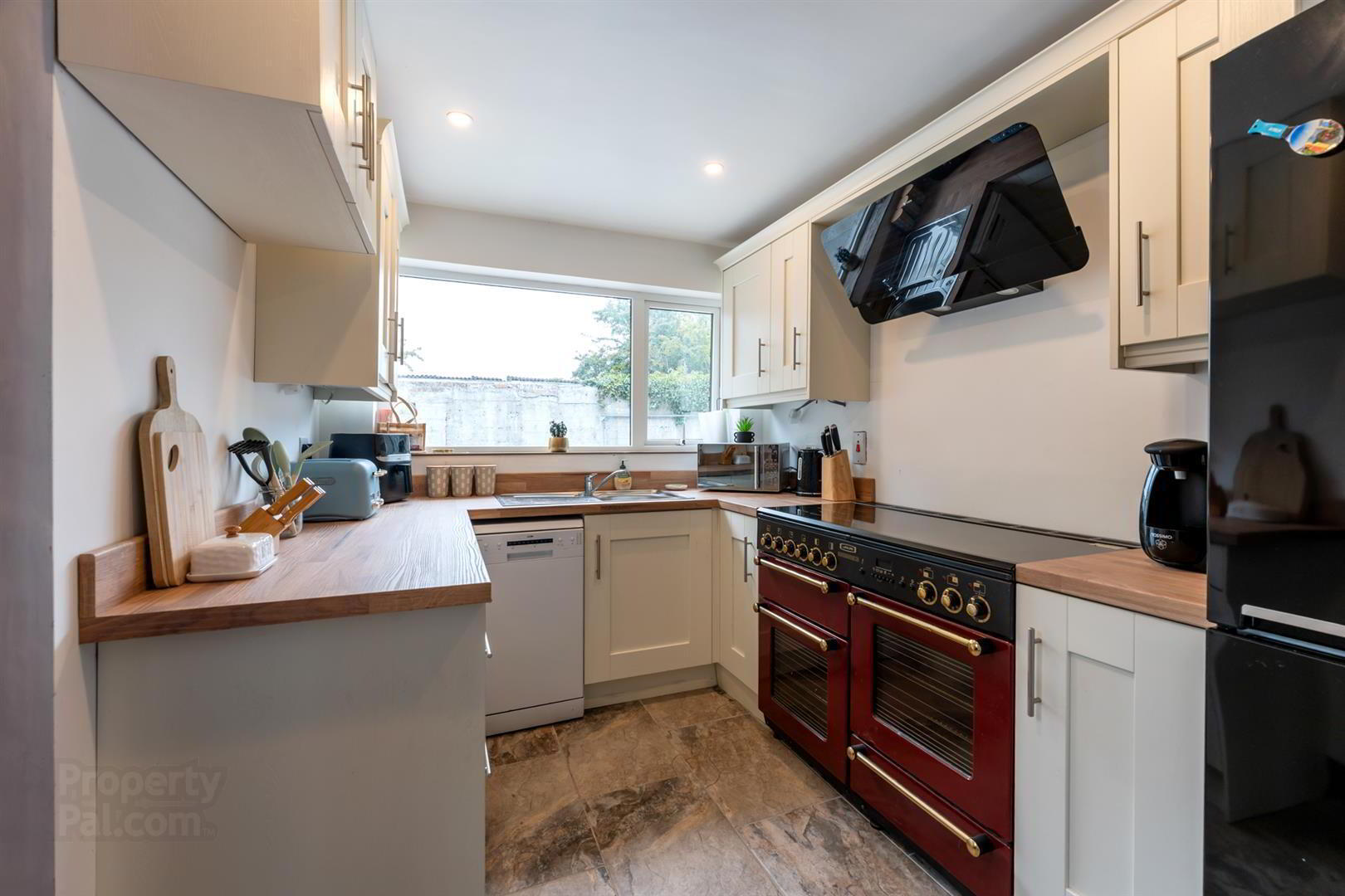 177 Main Road 11 of 33
