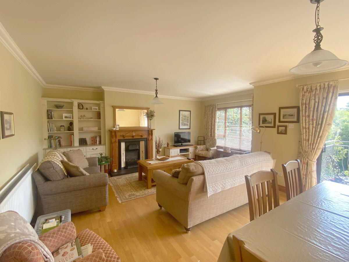 5 Weavers Court 4 of 14