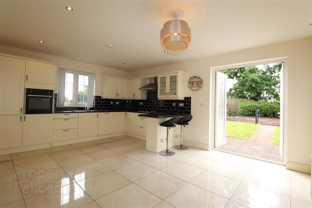 1 Sir Richard Wallace View 7 of 24