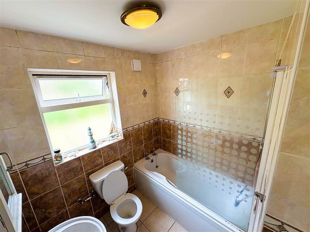 10 Carrickree Mews 5 of 8