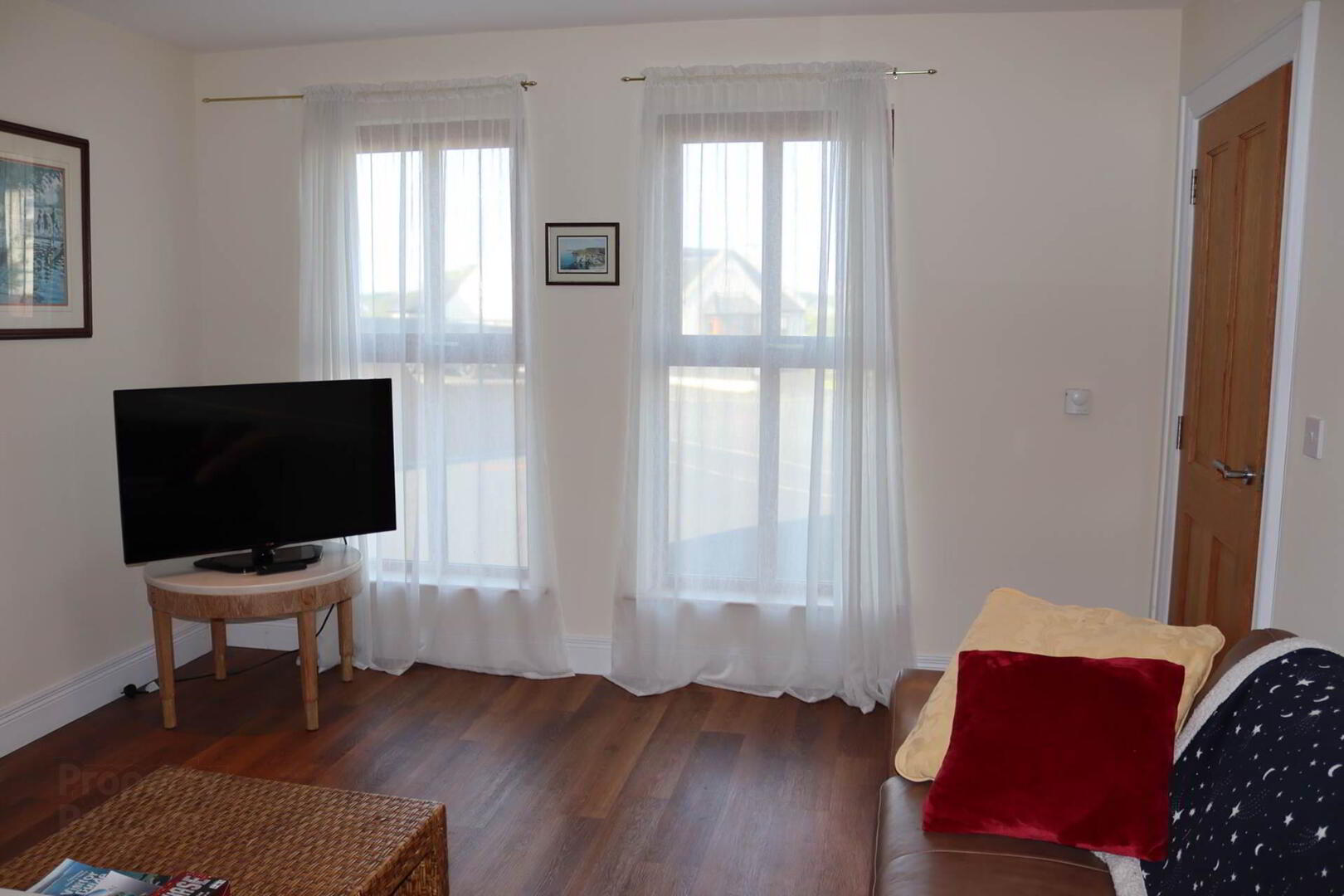 12 Clare Court 6 of 25