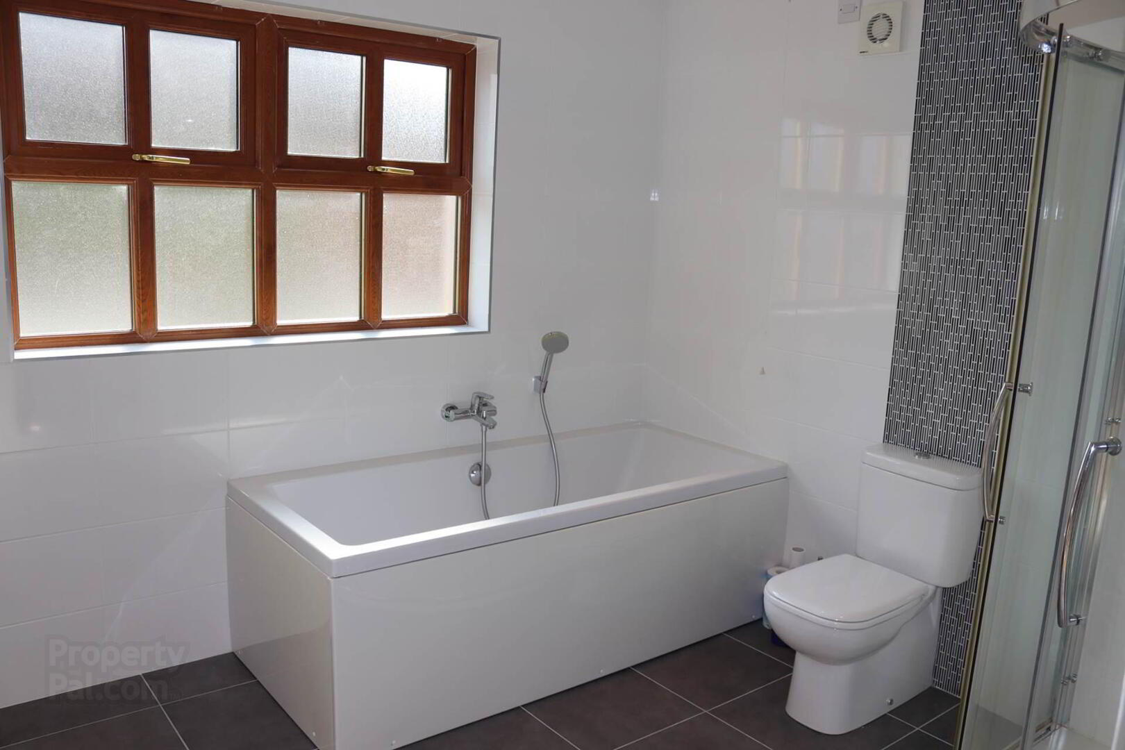 12 Clare Court 22 of 25