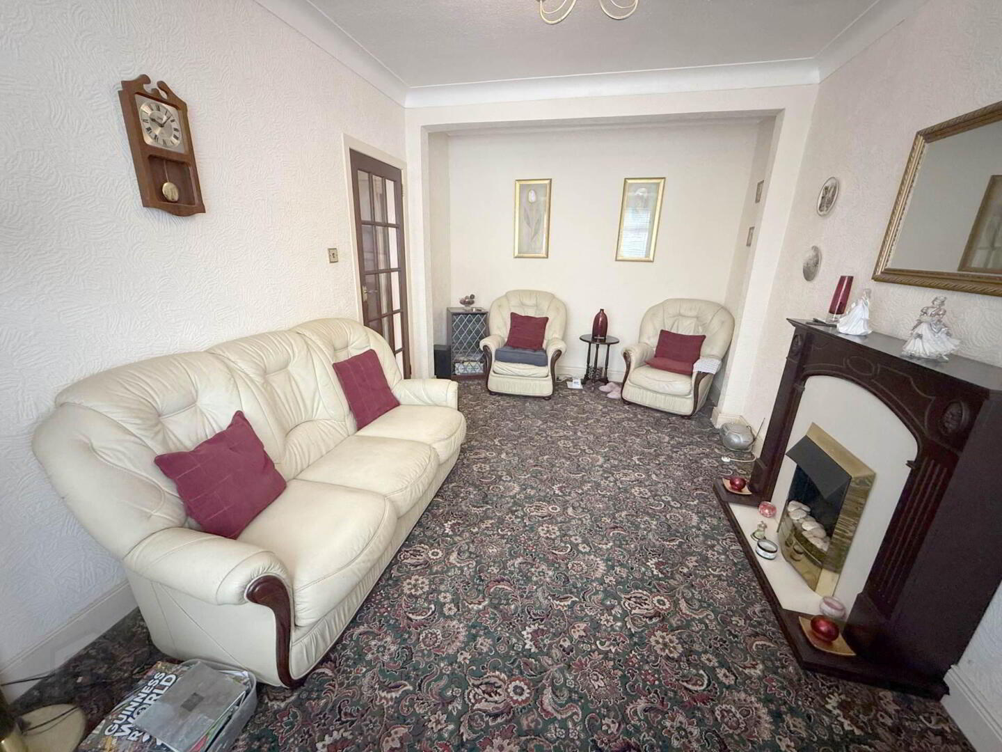 69 Willowfield Parade 3 of 11