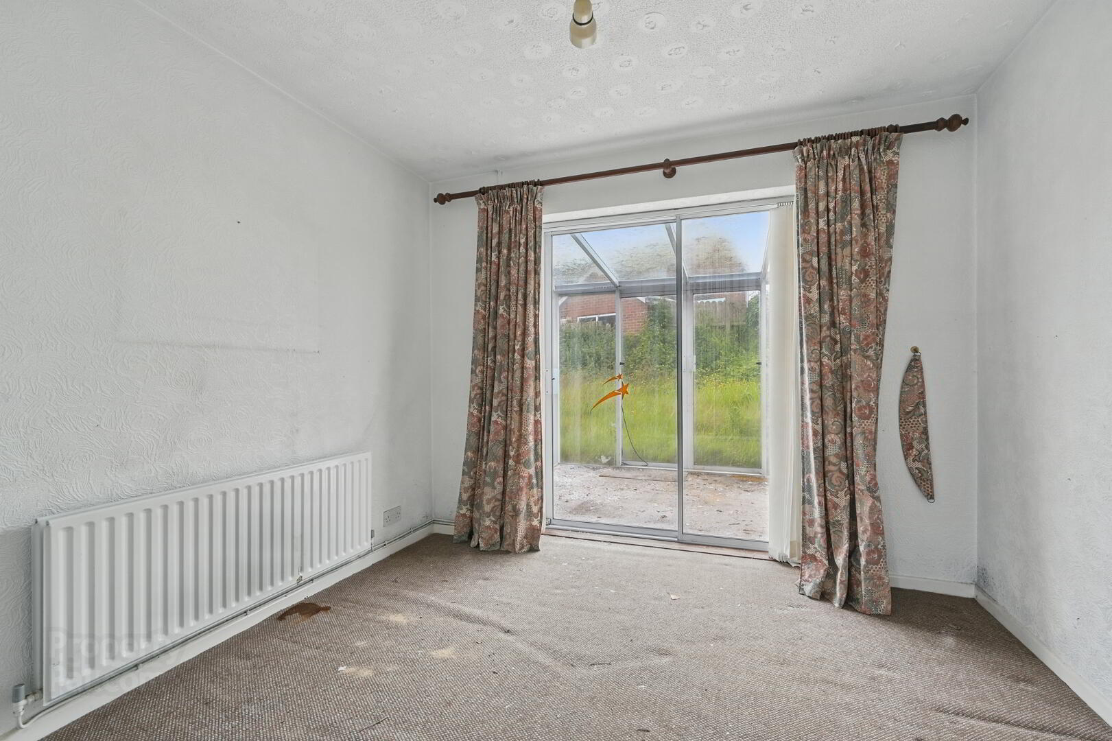 property description image