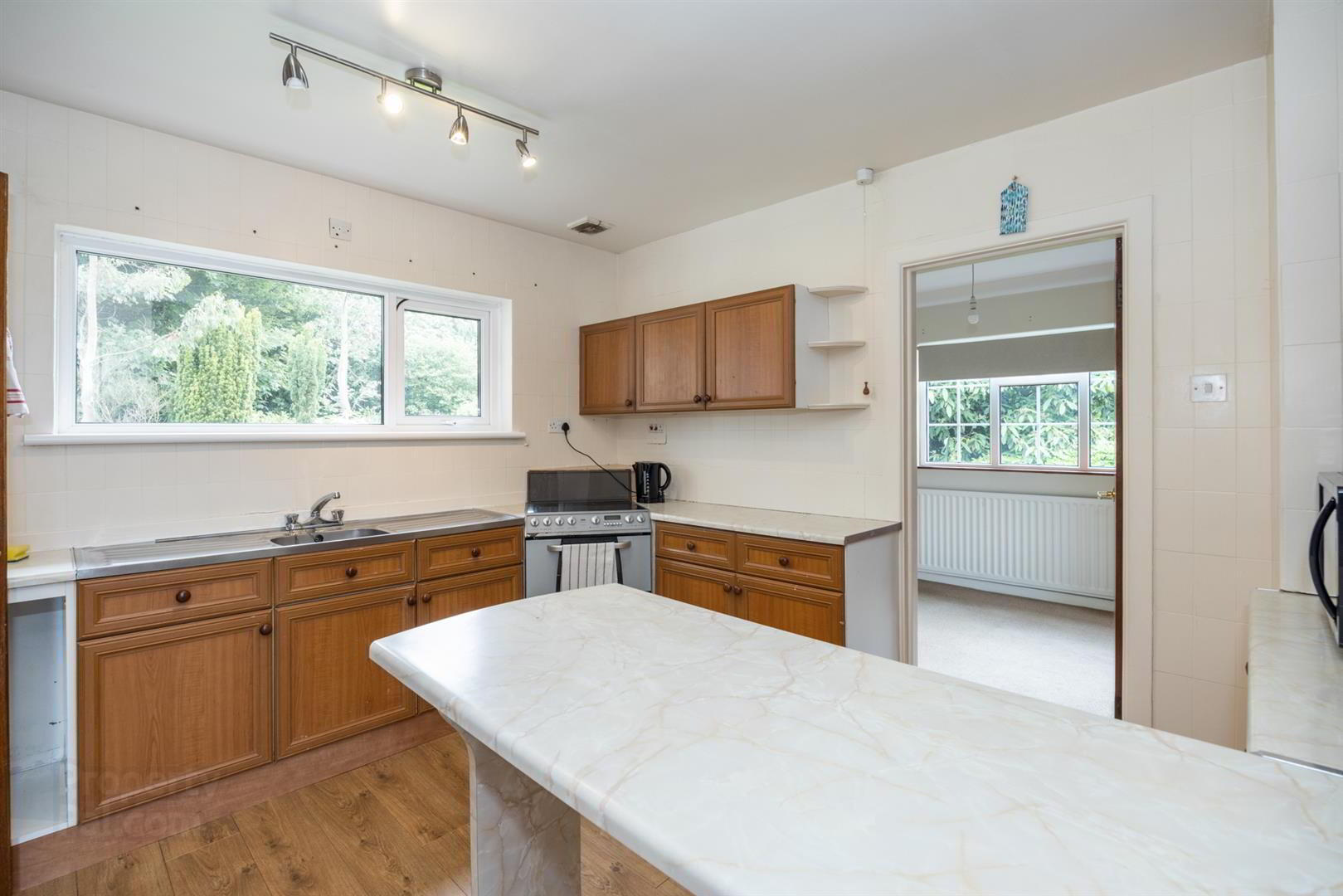 40 Downpatrick Road 8 of 41
