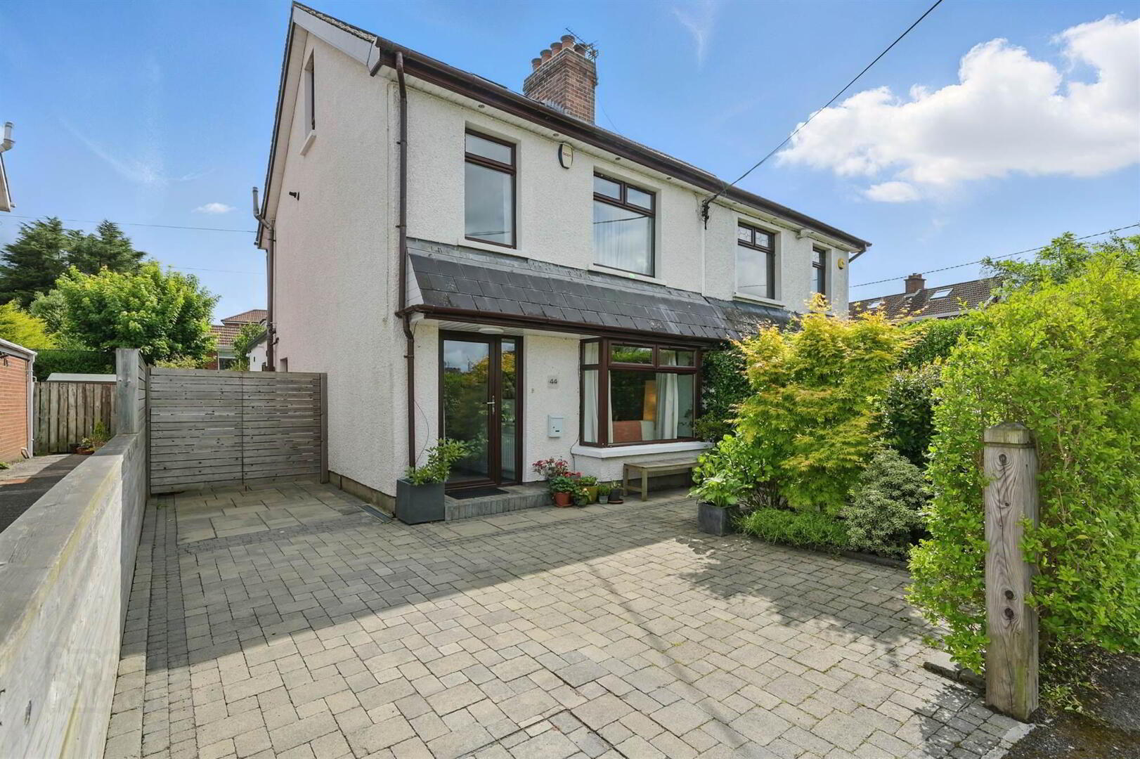 property description image