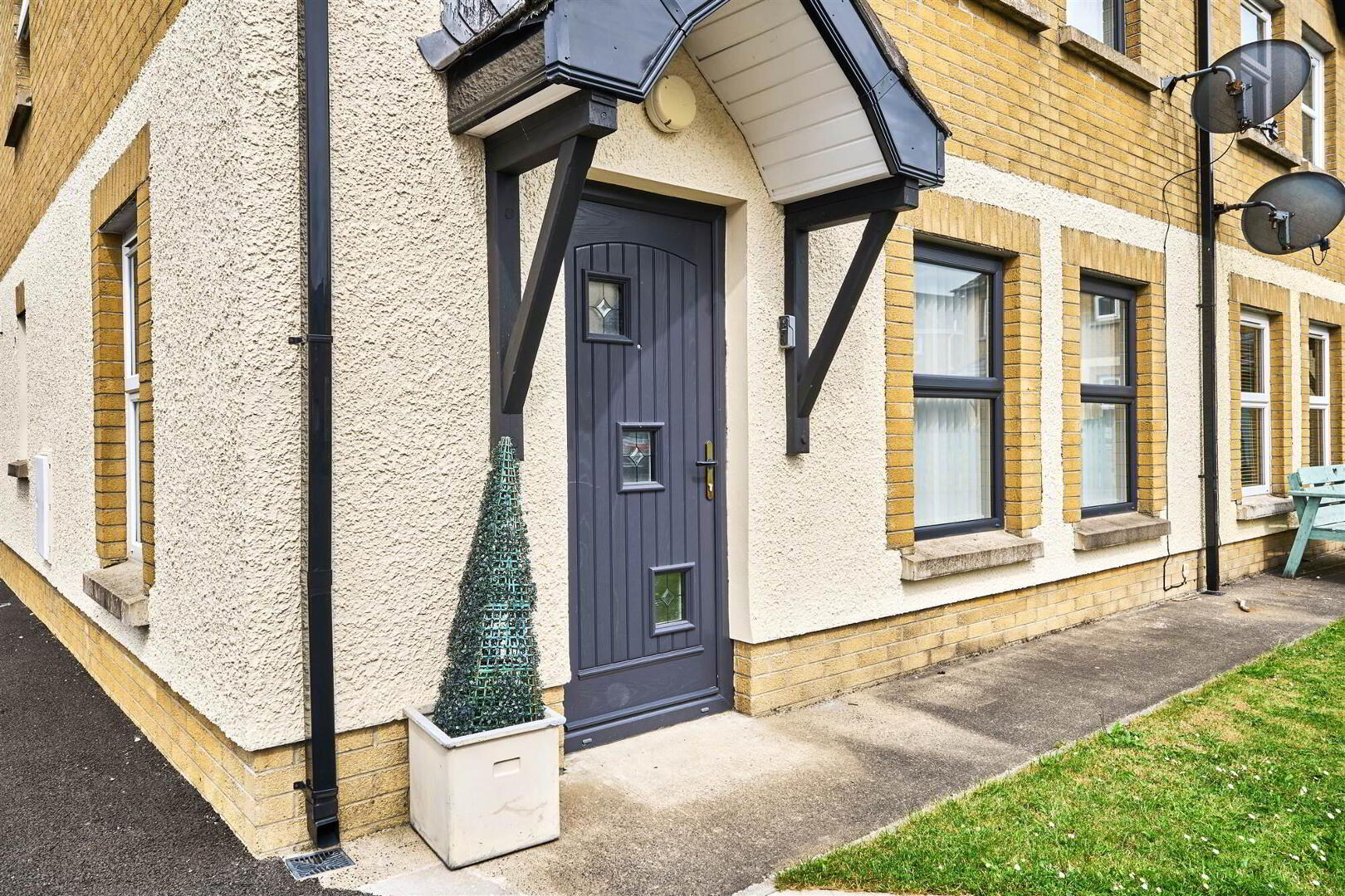 property description image