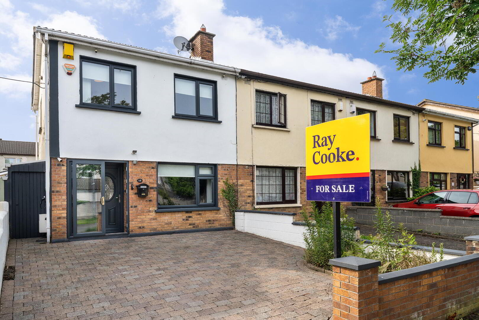 15 Monksfield Walk 1 of 28