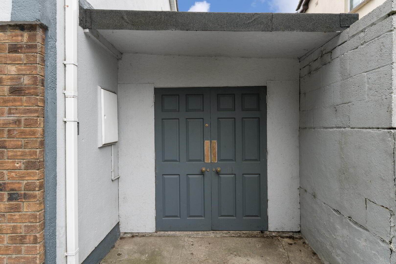 property description image