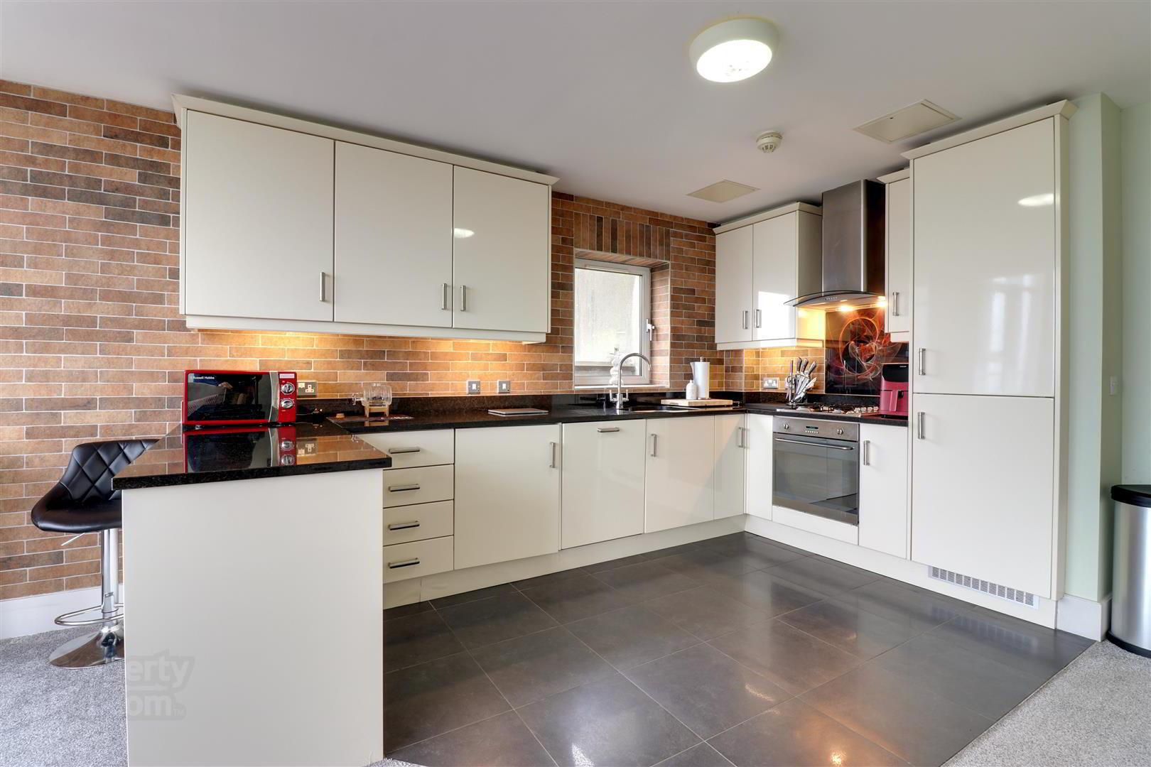 Apt 45 The Newtown Building, Frances Street 7 of 22