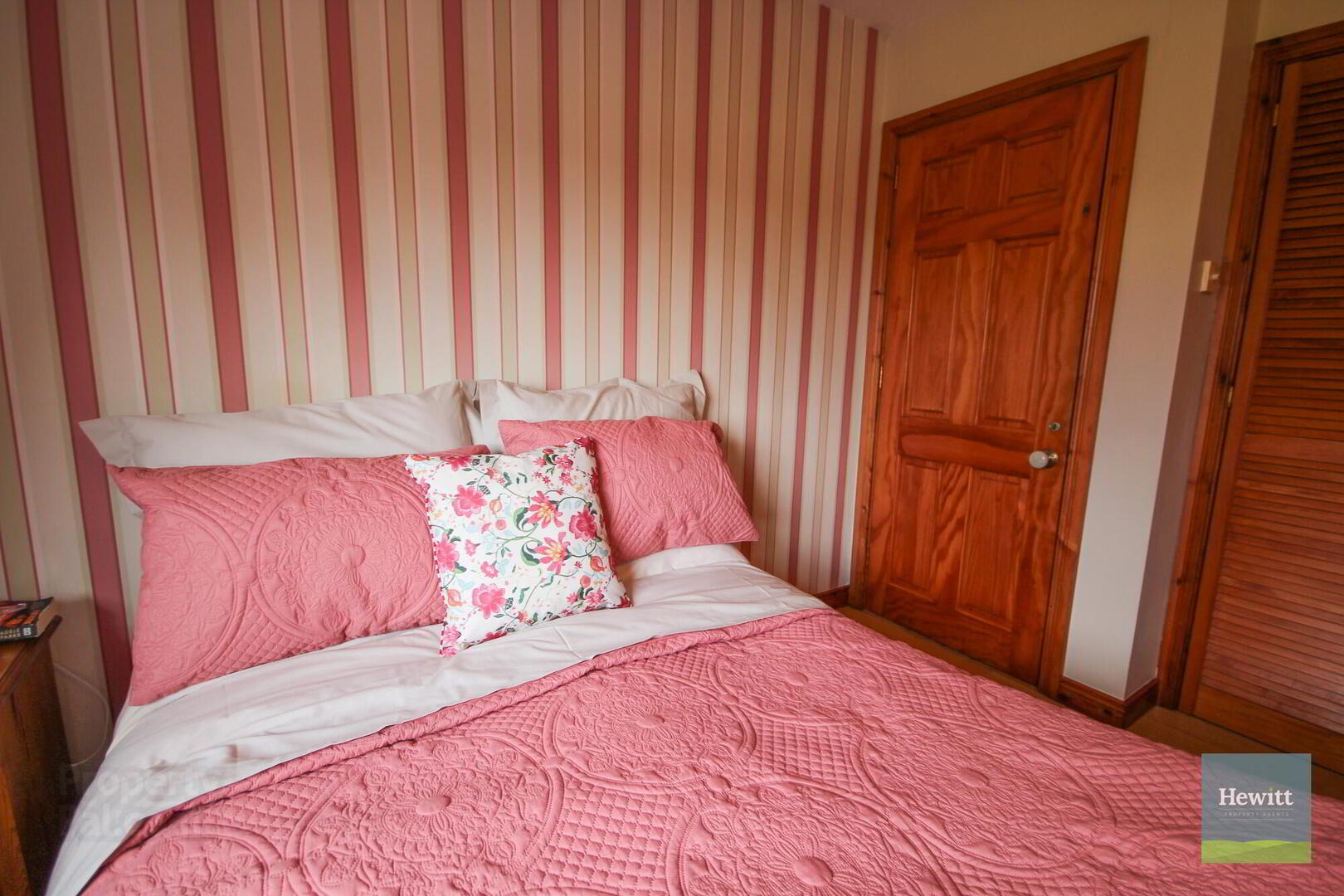 17 Newry Road 27 of 40