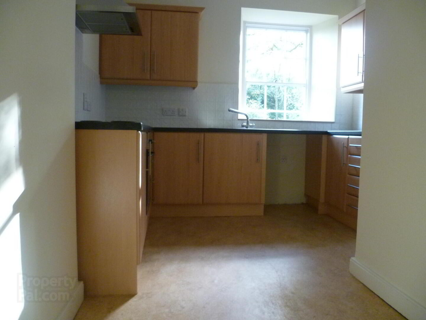 The Garden Flat, Florence Court Estate 8 of 24