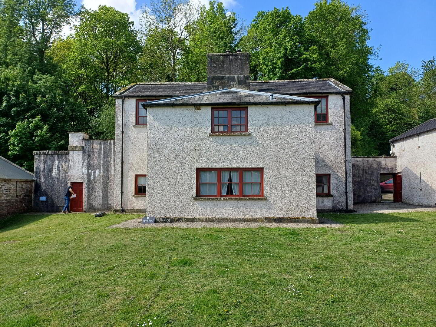 The Laundry Apartment, Castle Coole 1 of 17