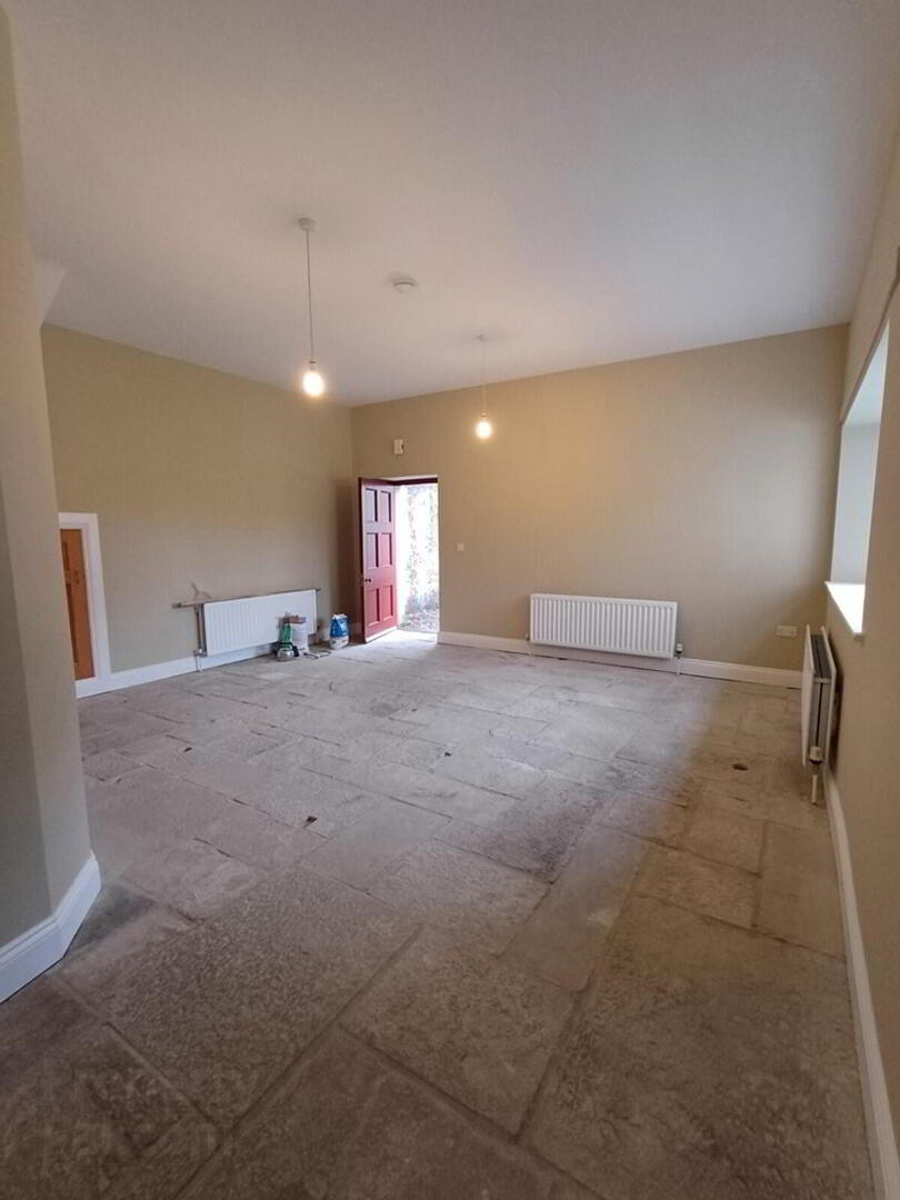 The Laundry Apartment, Castle Coole 4 of 17