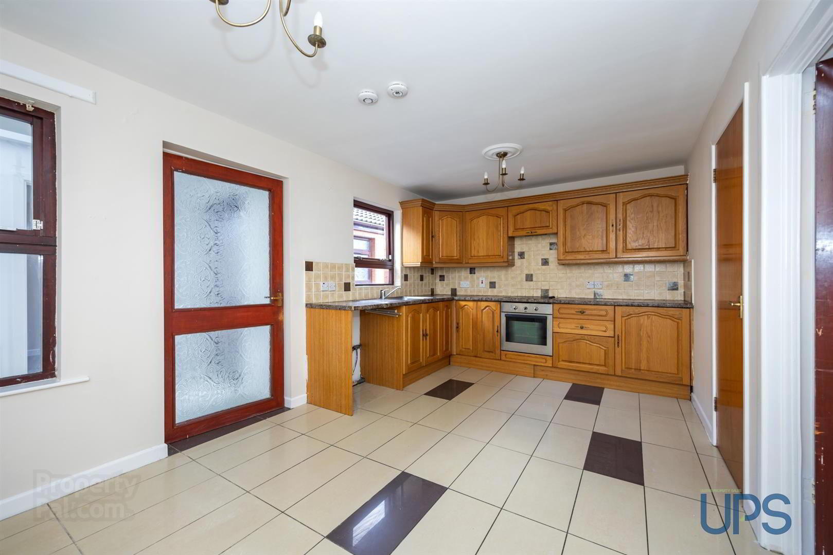 3 Stockmans Court 6 of 24