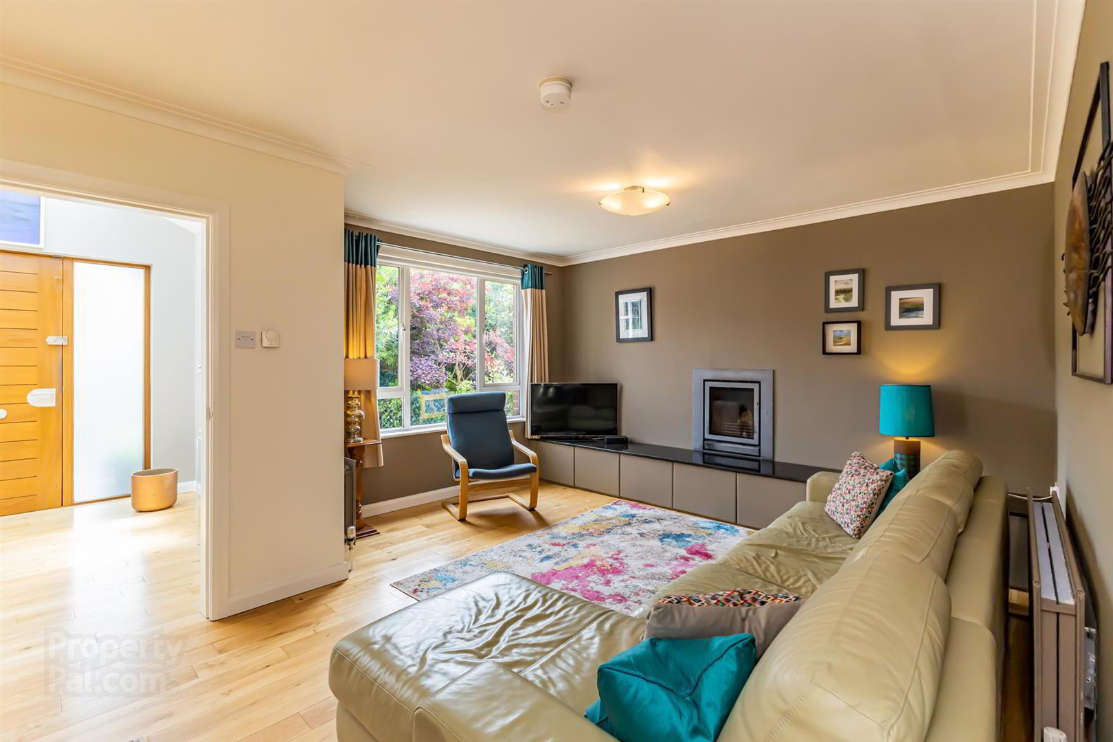 7 Castlehill Park West 8 of 42