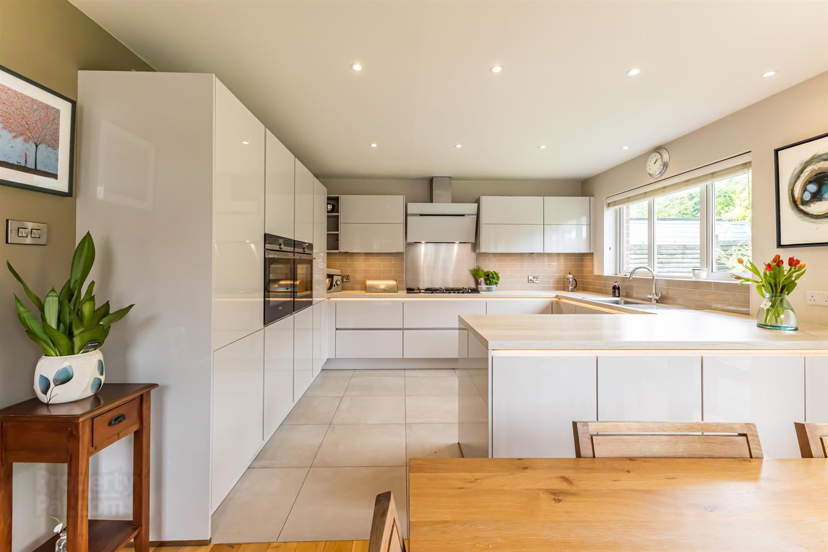 7 Castlehill Park West 14 of 42