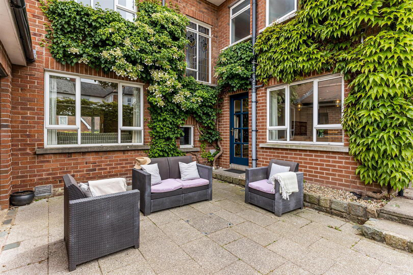7 Castlehill Park West 37 of 42