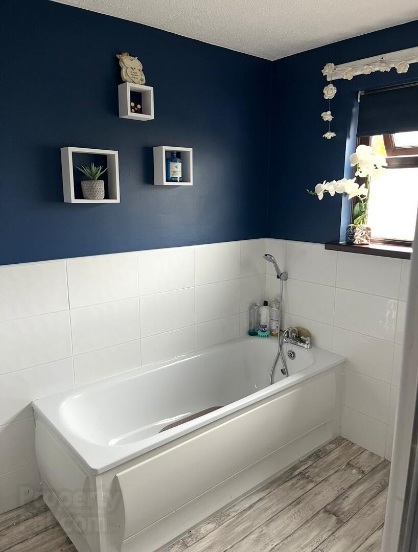 50b Woodvale Road 16 of 20