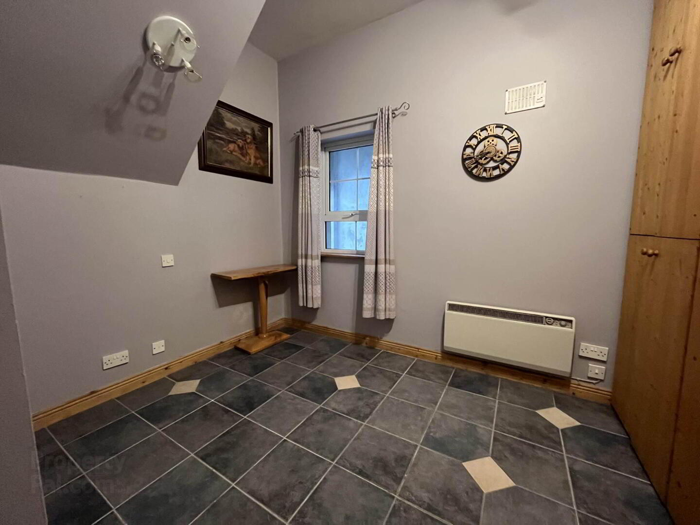 6 Regal Court 6 of 9