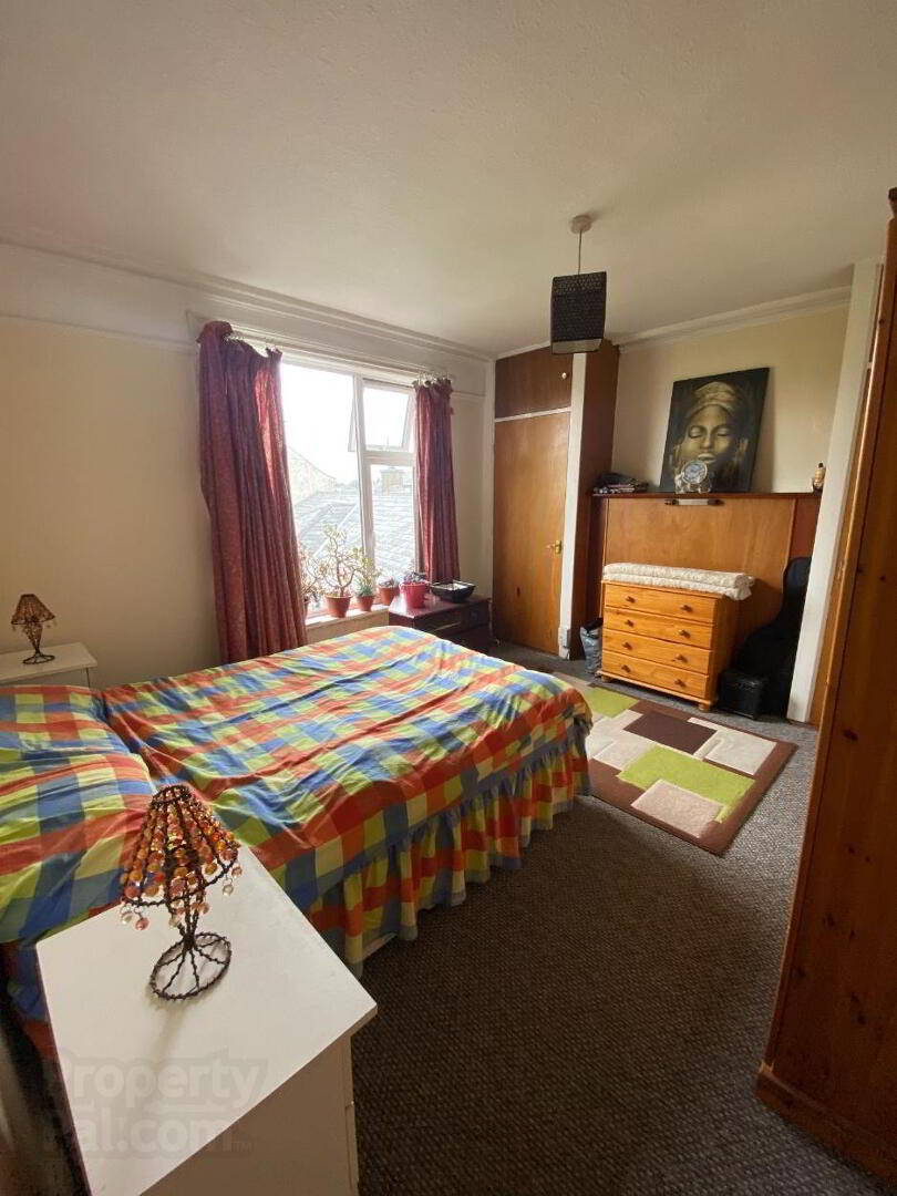 Flat 1 & Flat 2, 46 Springfield Road 17 of 21