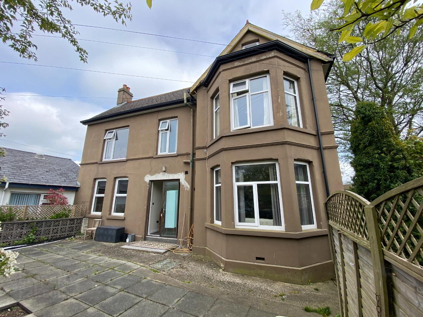 Flat 1 & Flat 2, 46 Springfield Road 1 of 21