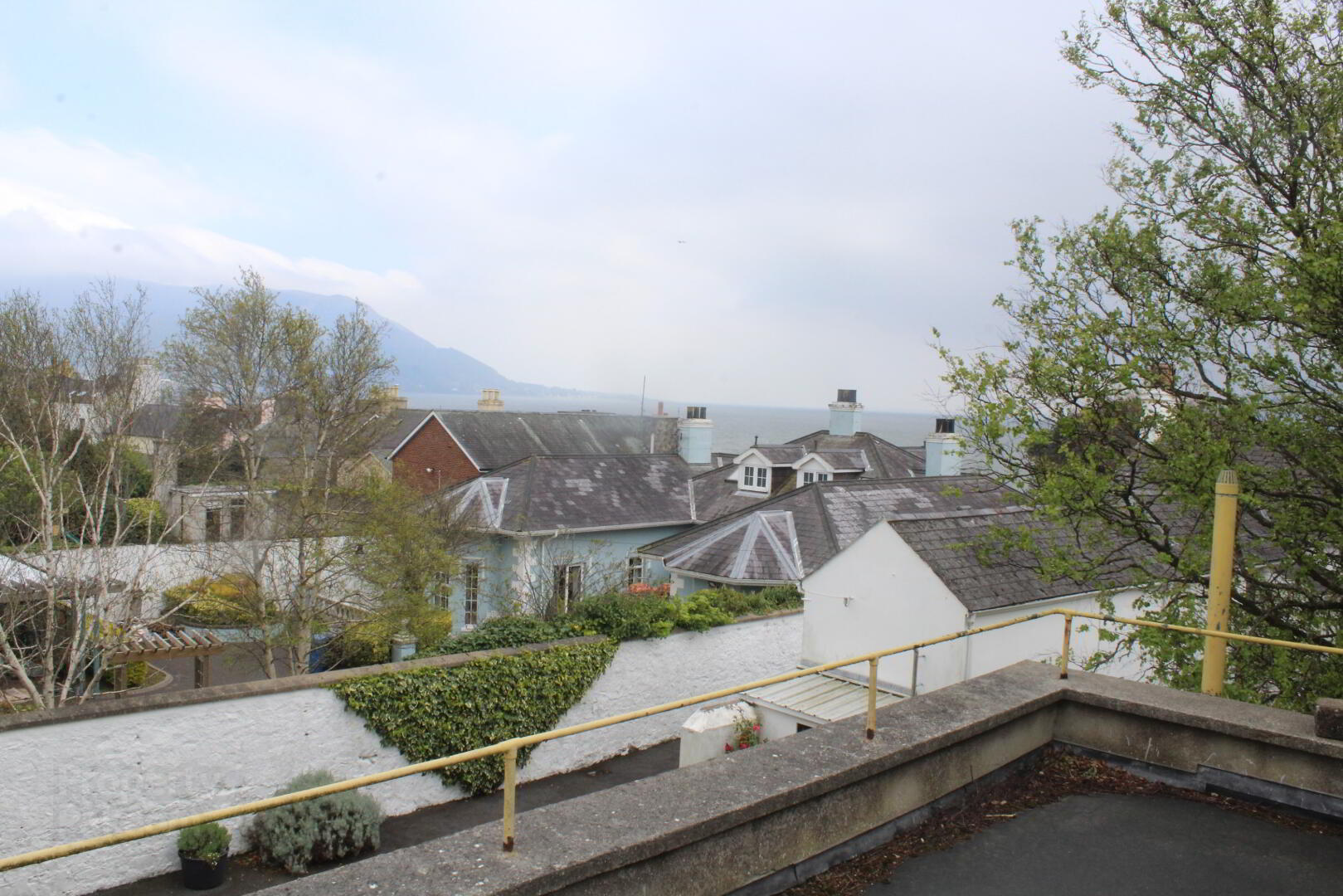 Flat 1 & Flat 2, 46 Springfield Road 21 of 21