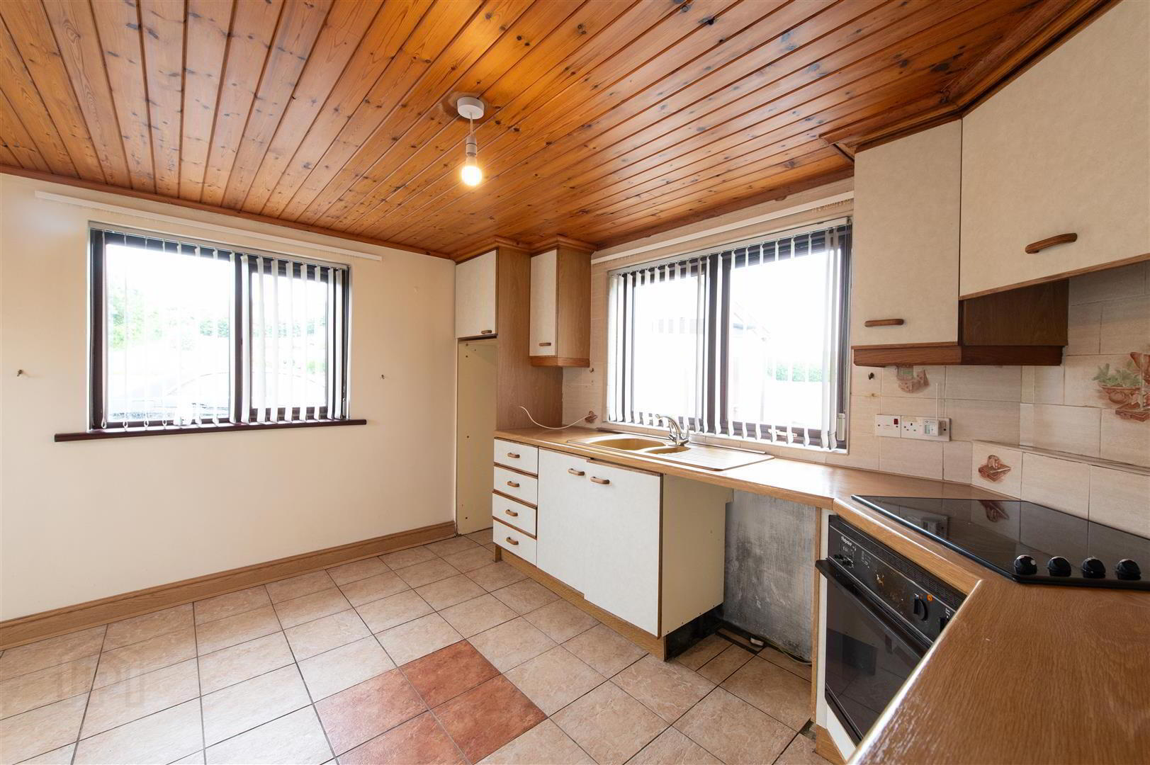 79 Ballyhornan Road 8 of 24