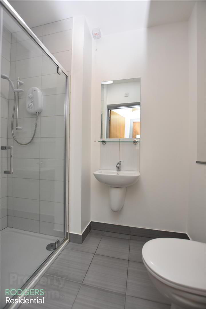 Apt 1, 125 Wellesley Avenue 7 of 7