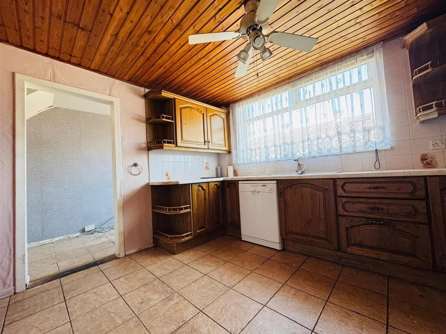 21 Ardranny Drive 4 of 11