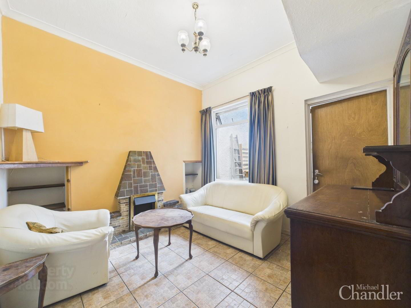 8 Magdala Street 4 of 16