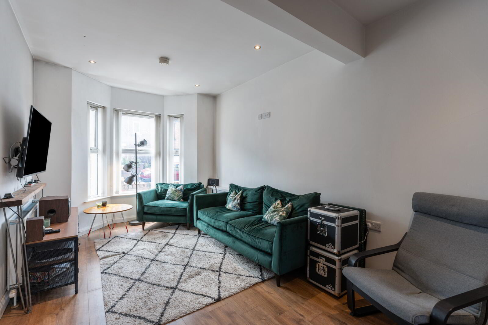 12 Pims Avenue 4 of 19