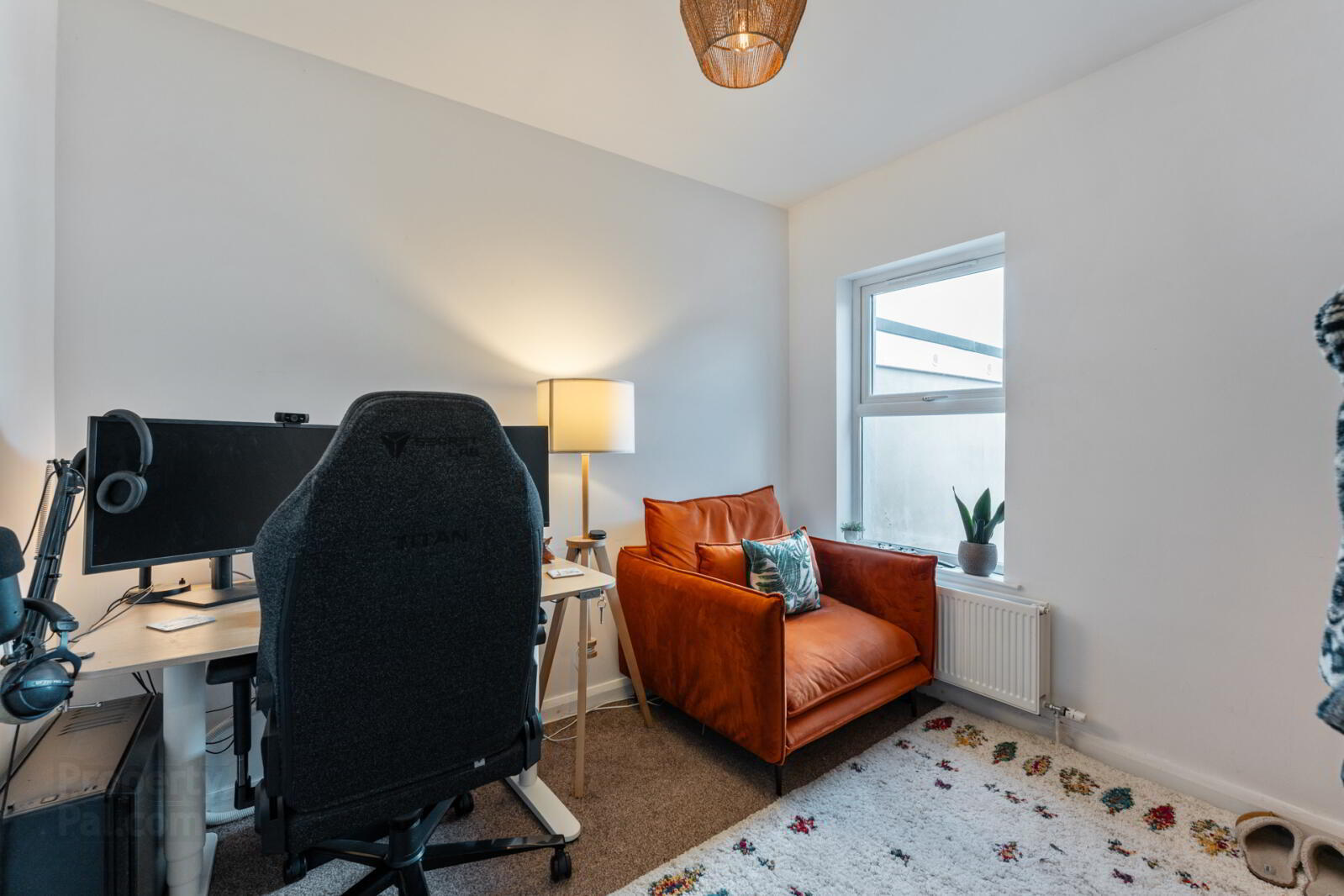 12 Pims Avenue 13 of 19