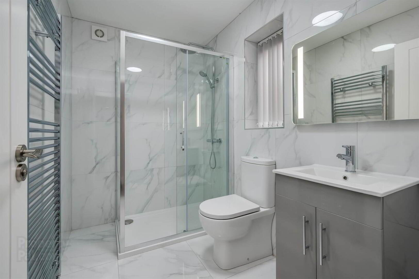 Apt 3, 41 Wellington Park 11 of 13