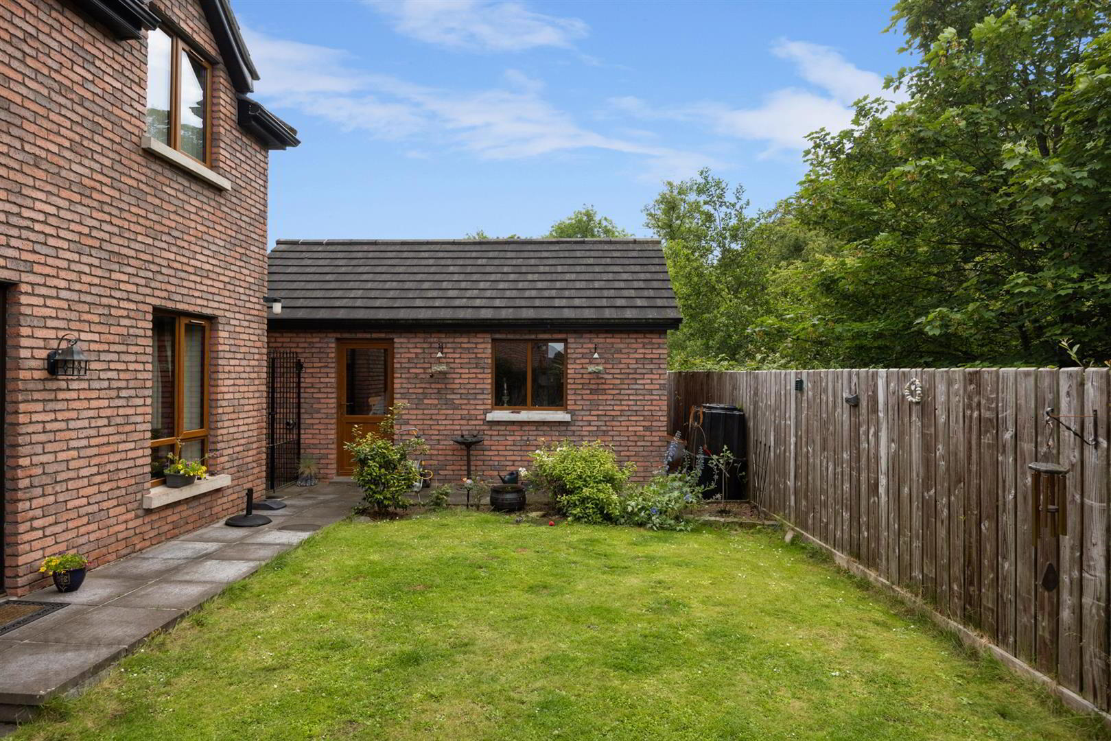1b Rowallane Close 26 of 29