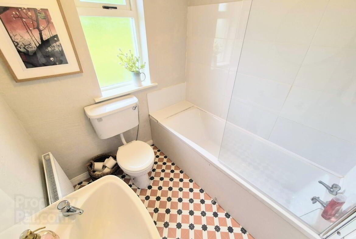 Largy Cottage 16 of 29