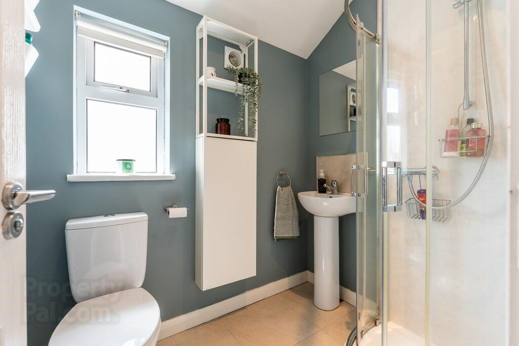 28 Wandsworth Gardens 11 of 22