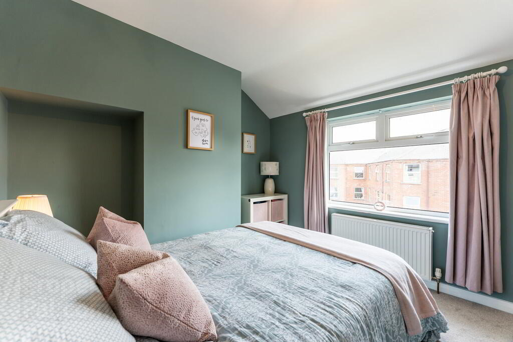 28 Wandsworth Gardens 16 of 22