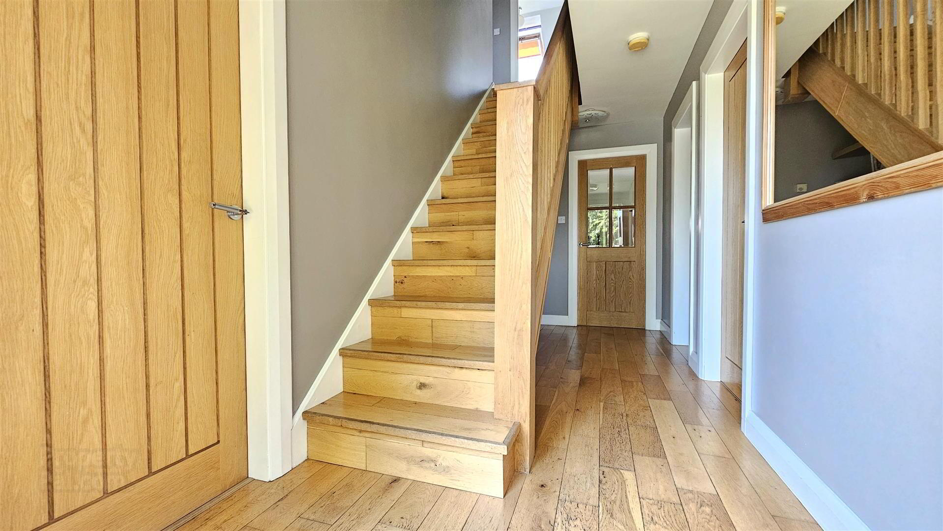 property description image