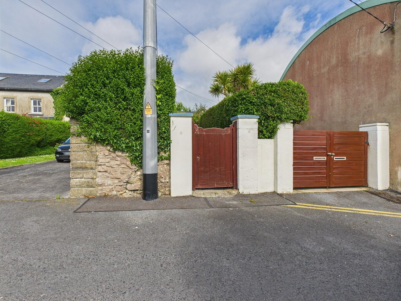 3 Talbot Place 2 of 38