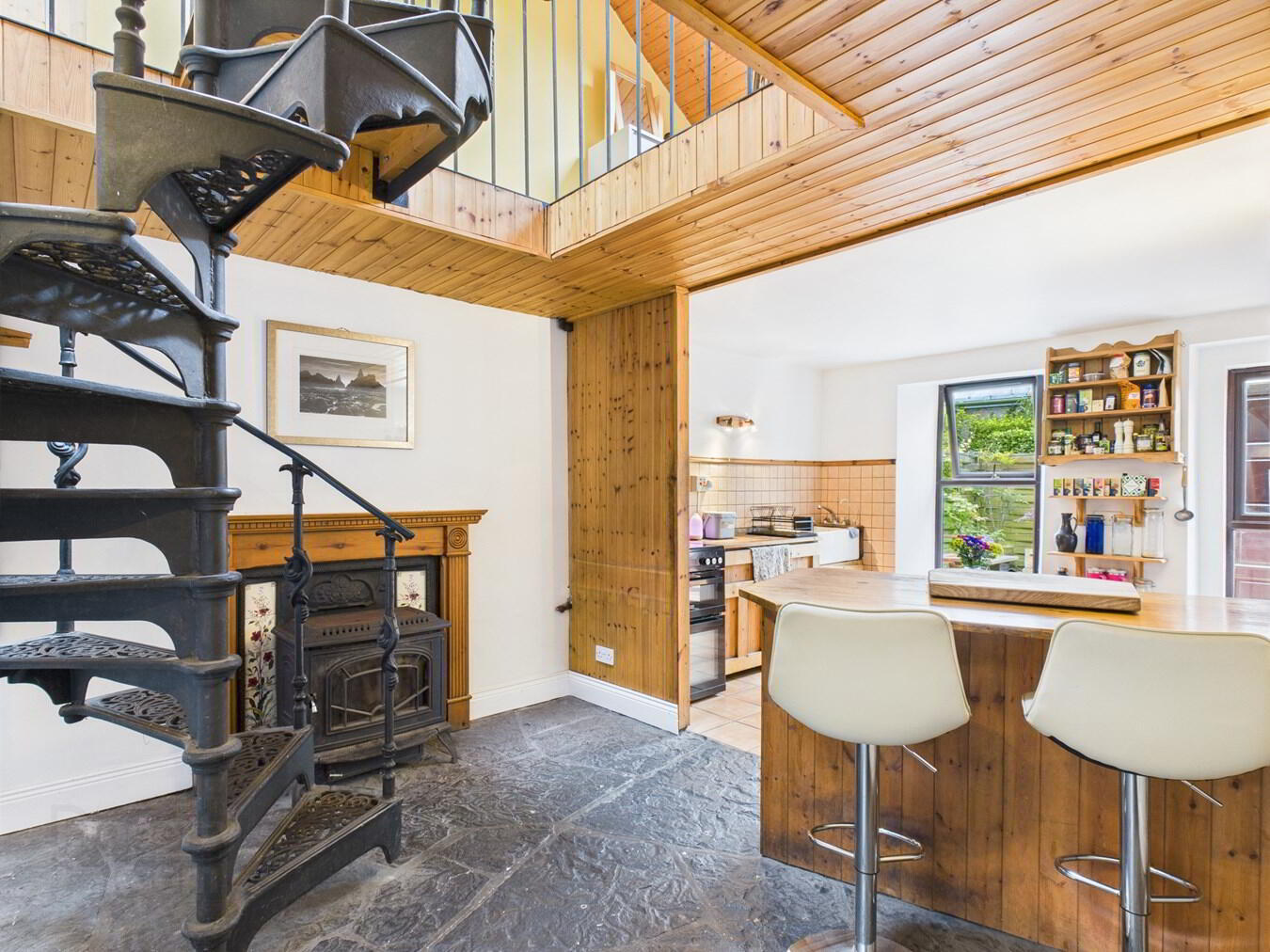 3 Talbot Place 10 of 38