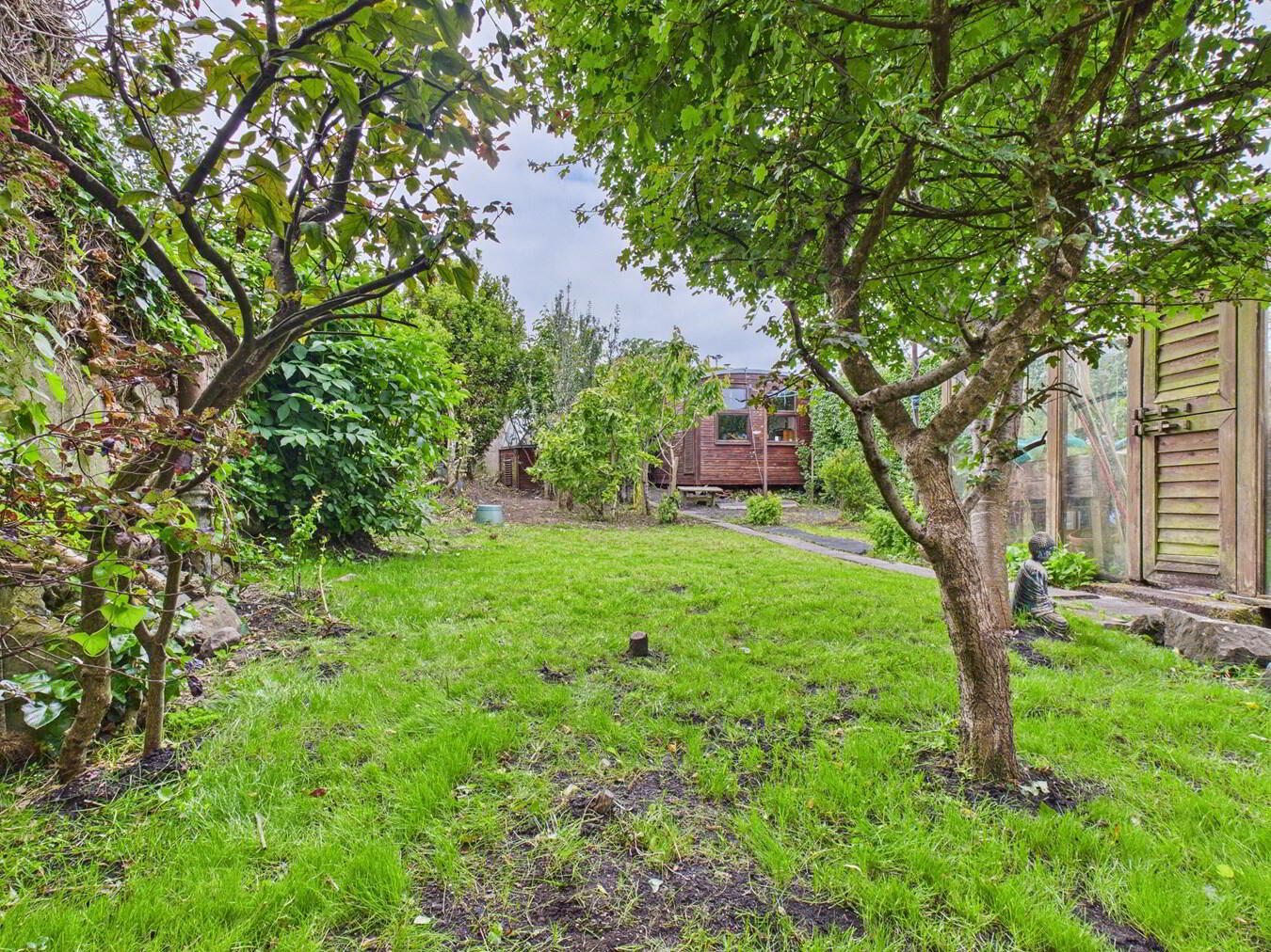 3 Talbot Place 34 of 38